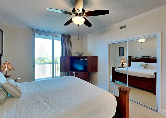 Holiday home Sanibel 301 *